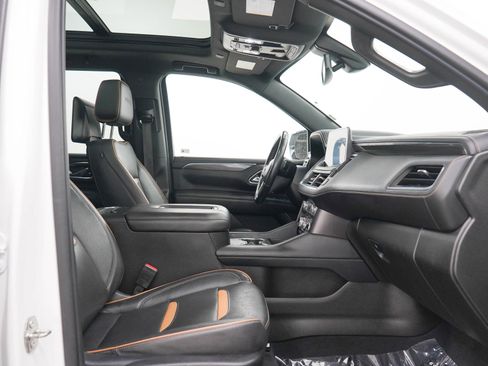 Used 2021 GMC Yukon AT4 w/ AT4 Premium Plus Package AWD/4WD image 13