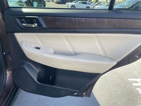 Used 2019 Subaru Outback 2.5i Limited w/ Popular Package #2 image 25