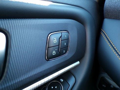 New 2026 Ford Explorer Tremor w/ Tremor Convenience Package image 28