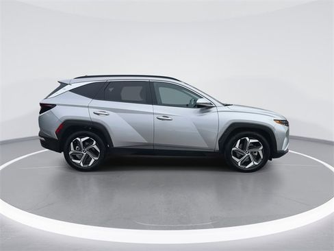 Used 2024 Hyundai Tucson Limited image 9