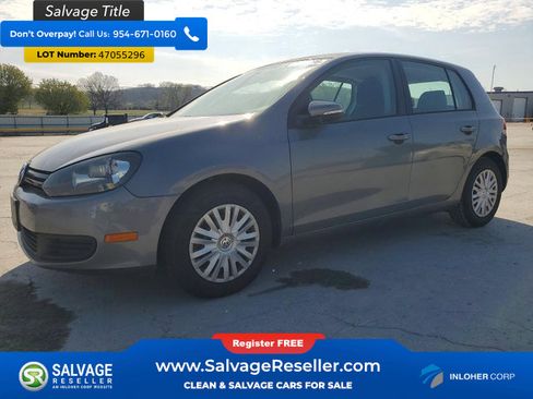 Used 2013 Volkswagen Golf 4-Door image 1