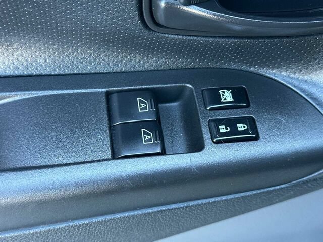 Used 2015 Nissan NV200 SV w/ Technology Package FWD image 13