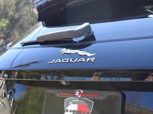 Used 2019 Jaguar F-PACE Premium AWD/4WD image 39
