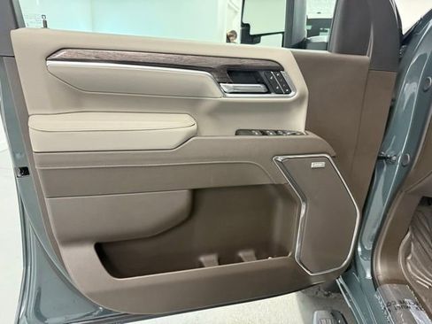 New 2026 Chevrolet Silverado 2500 LTZ w/ LTZ Convenience Package image 14