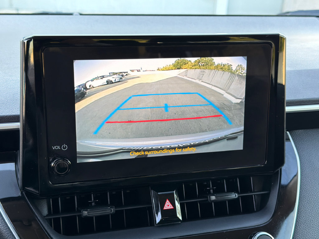 Used 2024 Toyota Corolla LE FWD image 29