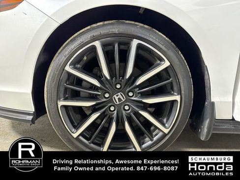 Certified 2023 Honda Accord Touring image 5