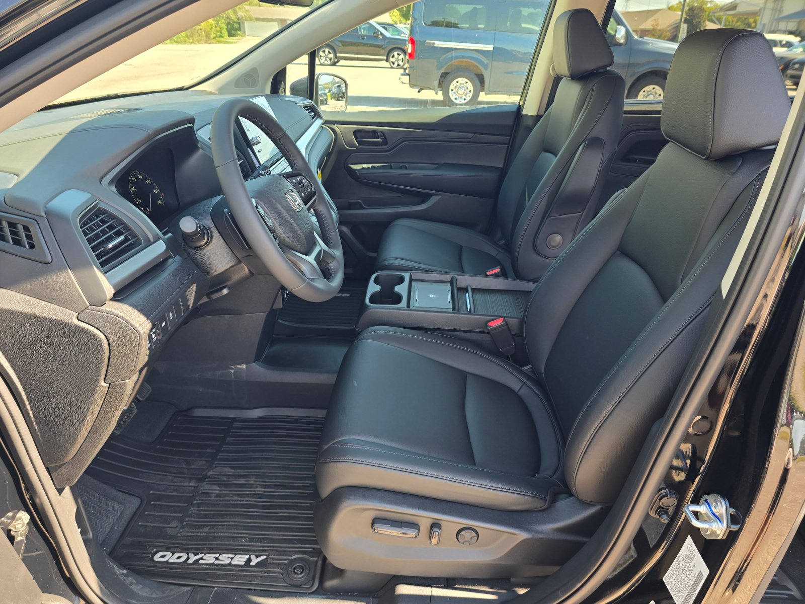 New 2027 Honda Odyssey EX-L image 15