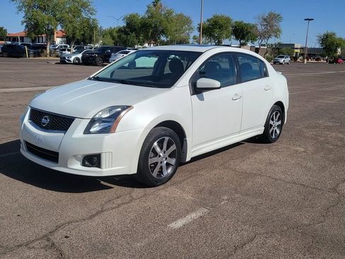 Used 2012 Nissan Sentra 2.0 SR w/ Special Edition Pkg FWD image 4