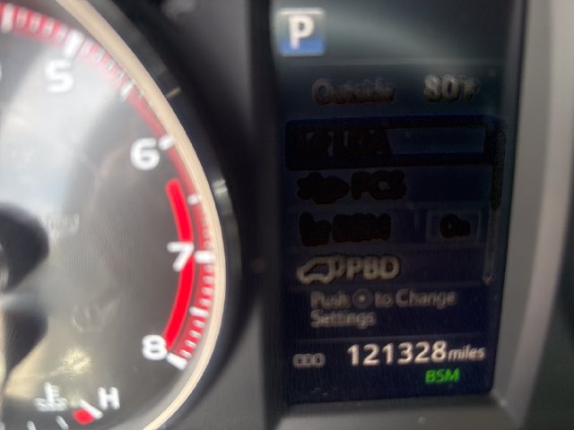 Used 2018 Toyota RAV4 SE w/ Power Extra Value Package AWD/4WD image 14