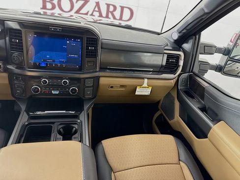 New 2026 Ford F250 Lariat w/ Lariat Ultimate Package image 29