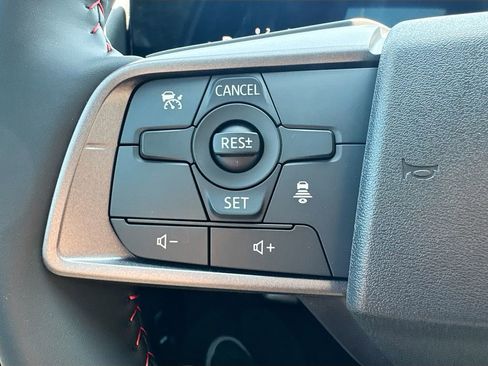 New 2026 Nissan Sentra SR FWD image 9