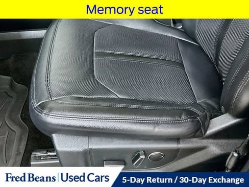 Used 2018 Ford Expedition Limited w/ Equipment Group 302A AWD/4WD image 25