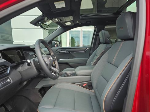 New 2026 GMC Acadia AT4 w/ Luxury Package image 24