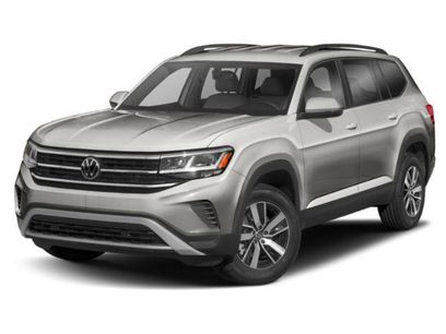 Used 2022 Volkswagen Atlas SE w/ Panoramic Sunroof Package