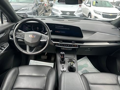 Used 2024 Cadillac XT4 Premium Luxury AWD/4WD image 18