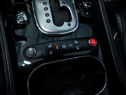 Used 2015 Bentley Flying Spur V8 image 47