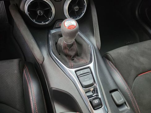 Certified 2019 Chevrolet Camaro ZL1 image 16