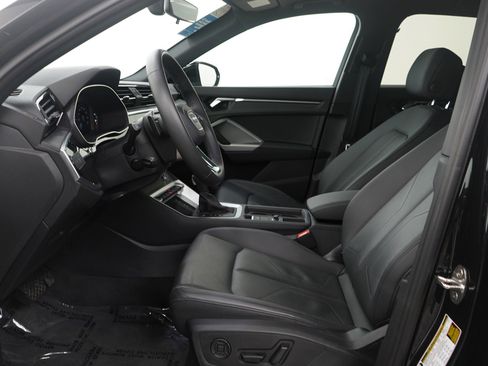 Used 2025 Audi Q3 2.0T Premium image 15