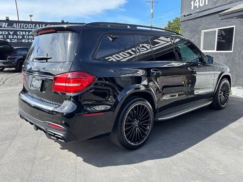 Used 2018 Mercedes-Benz GLS 63 AMG 4MATIC w/ AMG Night Styling Package image 31