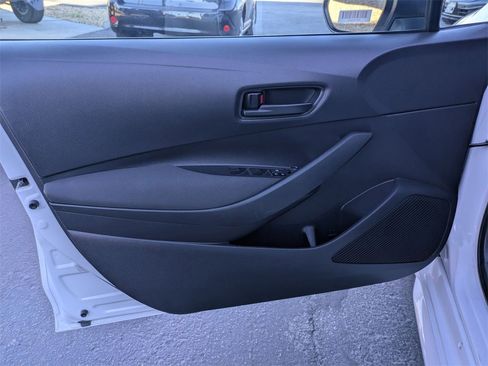 Used 2024 Toyota Corolla LE image 11