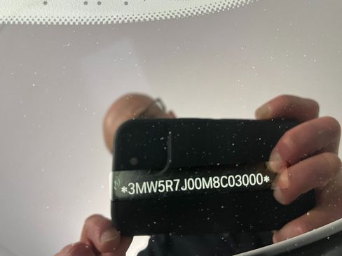 Used 2021 BMW 330i xDrive Sedan w/ Premium Package image 28