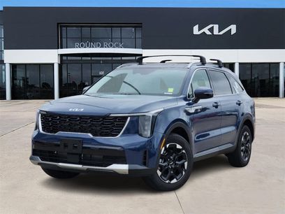 New 2025 Kia Sorento S w/ Panoramic Sunroof Package