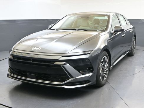 New 2026 Hyundai Sonata Limited image 1