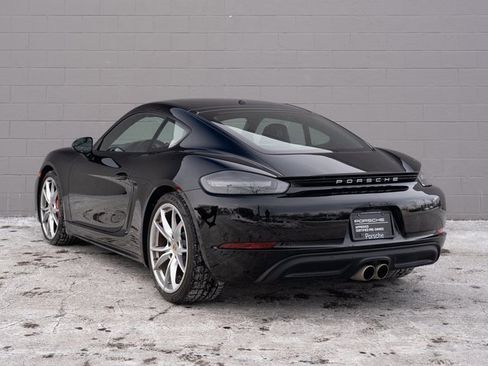 Used 2024 Porsche 718 Cayman S image 3