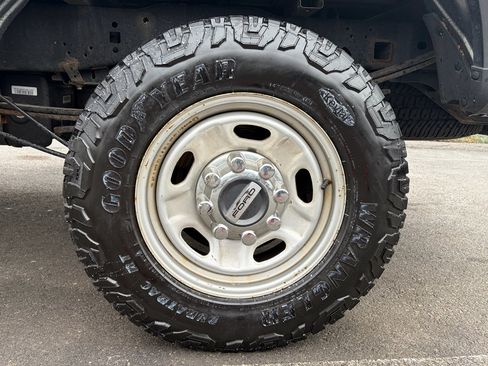 Used 2018 Ford F250 XL w/ Power Equipment Group image 16