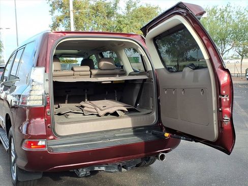 Used 2019 Lexus GX 460 Luxury image 9