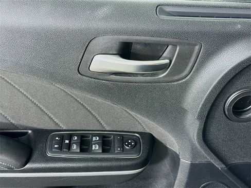 Used 2019 Dodge Charger SXT w/ Cold Weather Package image 24