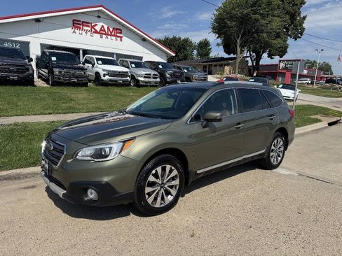 Used 2017 Subaru Outback 3.6R Touring w/ Popular Package #5A AWD/4WD image 1