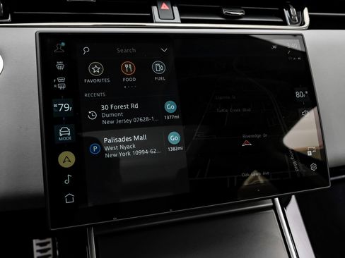 Used 2024 Land Rover Range Rover Evoque Dynamic SE image 26