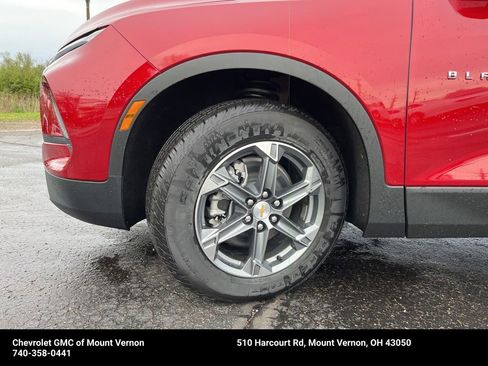 New 2025 Chevrolet Blazer LT w/ Convenience Package image 28
