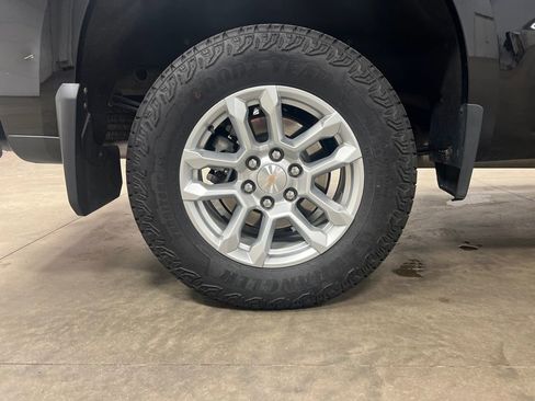 Certified 2023 Chevrolet Silverado 1500 LT image 10