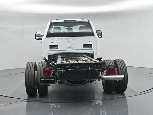 New 2026 Ford F550 2WD Regular Cab Super Duty image 17
