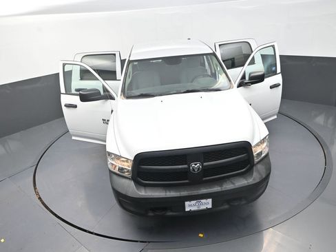 Used 2018 RAM 1500 Tradesman w/ Popular Equipment Group image 32