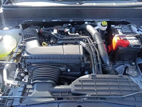 New 2026 Ford Maverick Tremor AWD/4WD image 35