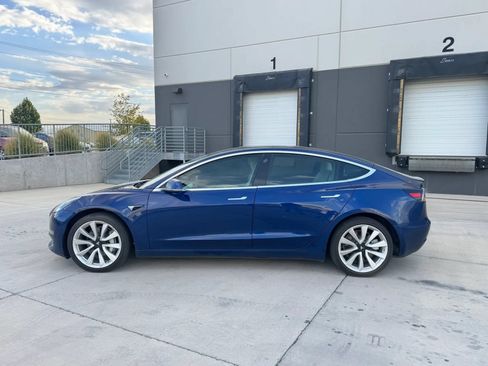 Used 2019 Tesla Model 3 Long Range AWD/4WD image 2