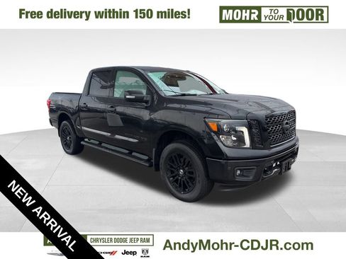 Used 2019 Nissan Titan SL w/ Midnight Edition image 1