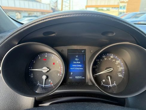 Used 2018 Toyota C-HR XLE image 16