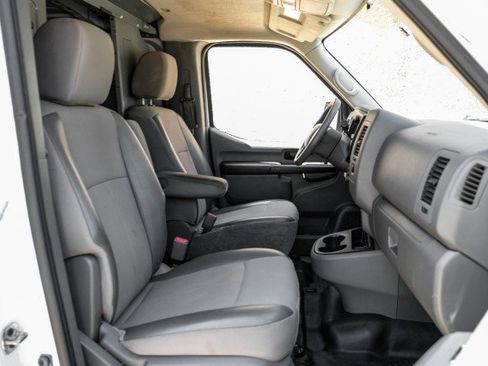 Used 2021 Nissan NV 2500 S RWD image 28