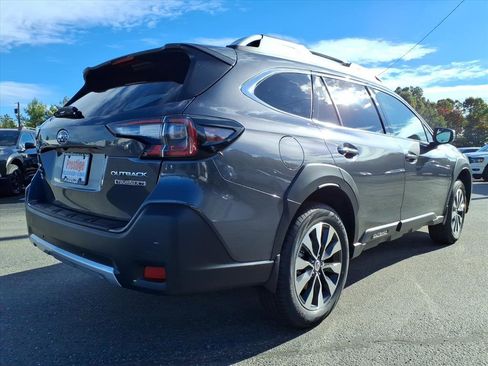 New 2025 Subaru Outback Touring XT image 4