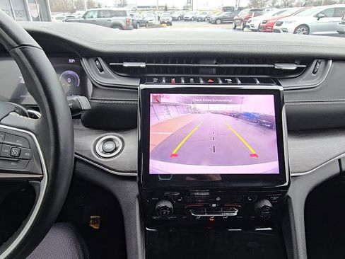 Certified 2021 Jeep Grand Cherokee L Limited image 21