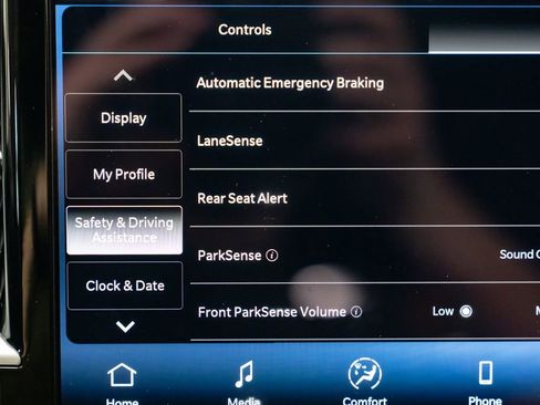 New 2026 Chrysler Pacifica Select image 19