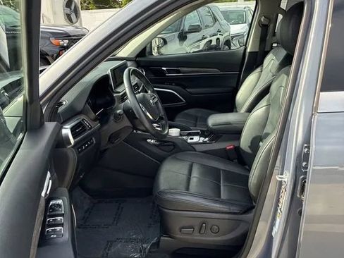 Used 2020 Kia Telluride EX w/ EX Premium Package AWD/4WD image 8