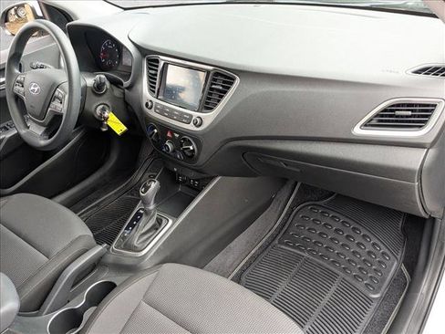Used 2020 Hyundai Accent SEL FWD image 21