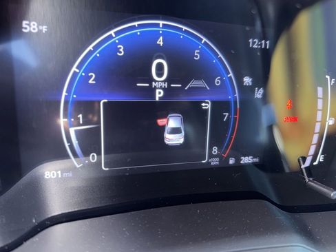 Used 2026 Toyota Corolla LE image 3