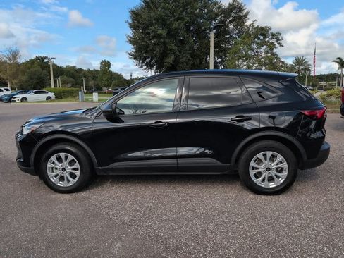 Used 2025 Ford Escape Active AWD/4WD image 3