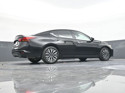 Used 2024 Nissan Altima 2.5 SV image 43